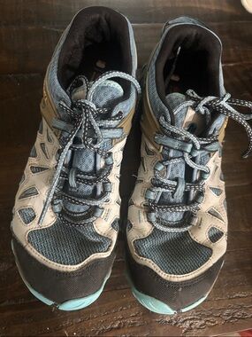 Merrell Light Blue and Gray Hiking Sneakers